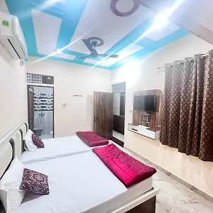  Privatunterkunft The Orchid - Walkable Distance From Taj Mahal
